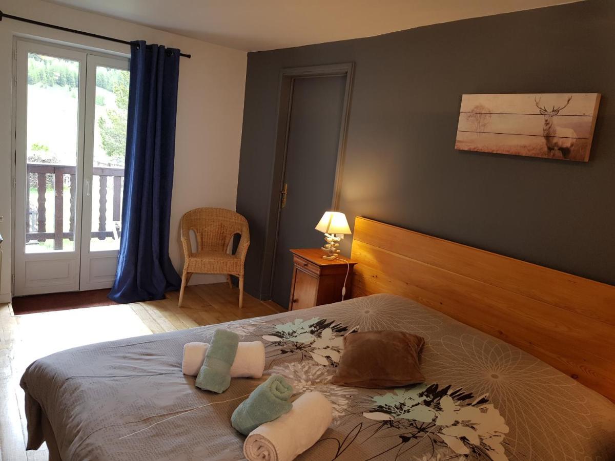 La Girandole Chambre D'Hotes Et Location D'Appartement Arvieux Kültér fotó
