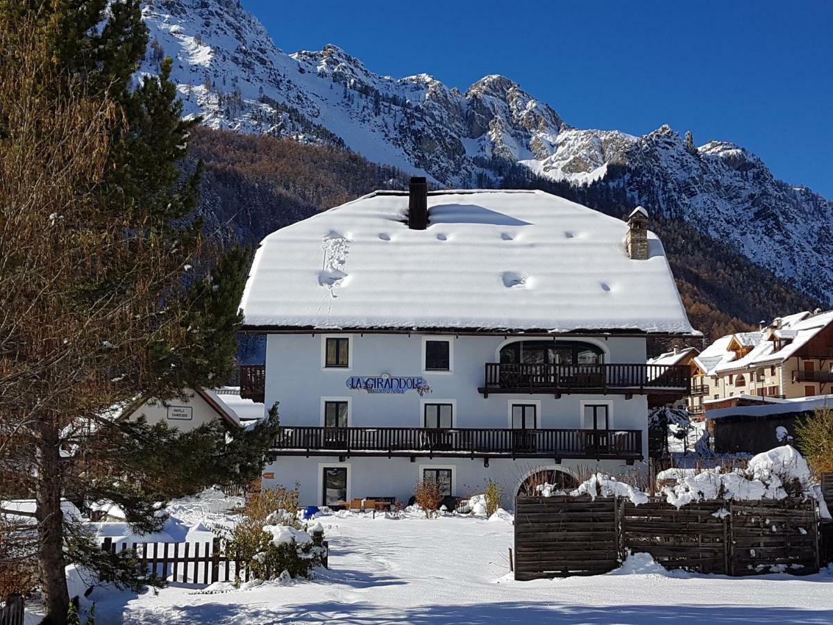 La Girandole Chambre D'Hotes Et Location D'Appartement Arvieux Kültér fotó