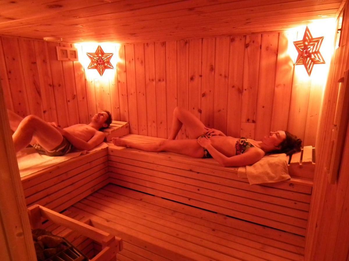 La Girandole Chambre D'Hotes Et Location D'Appartement Arvieux Kültér fotó